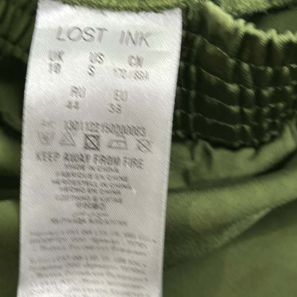 Lost INK olive green wide leg satin pants size small - Picture 8 of 9